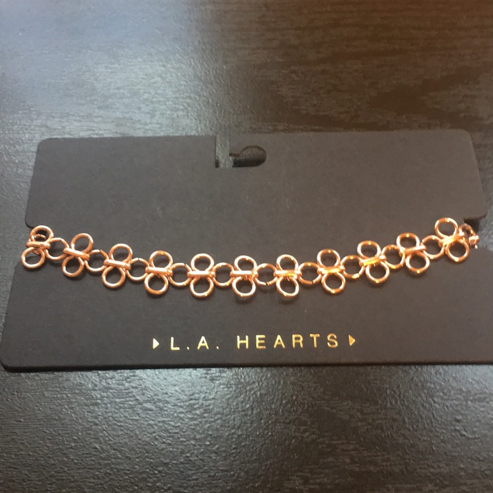 LA Hearts Choker - Picture 1 of 3